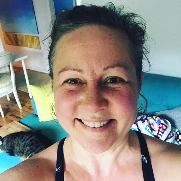 Meet your Posher, Renée - Picture 1 of 1